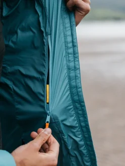 Discount Finisterre Women's Nimbus Hooded Jacket OceanStorm