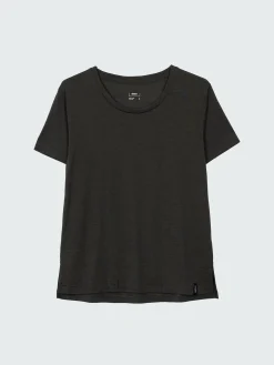 Sale Finisterre Women's Seeker Merino Scoop Neck T-Shirt RavenBlack