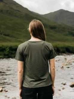 New Finisterre Women's Seeker Merino Scoop Neck T-Shirt Olive