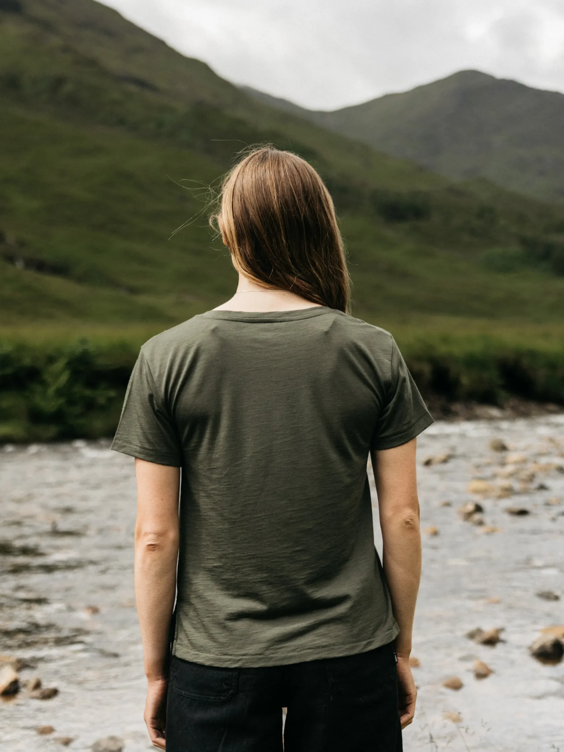 New Finisterre Women's Seeker Merino Scoop Neck T-Shirt Olive