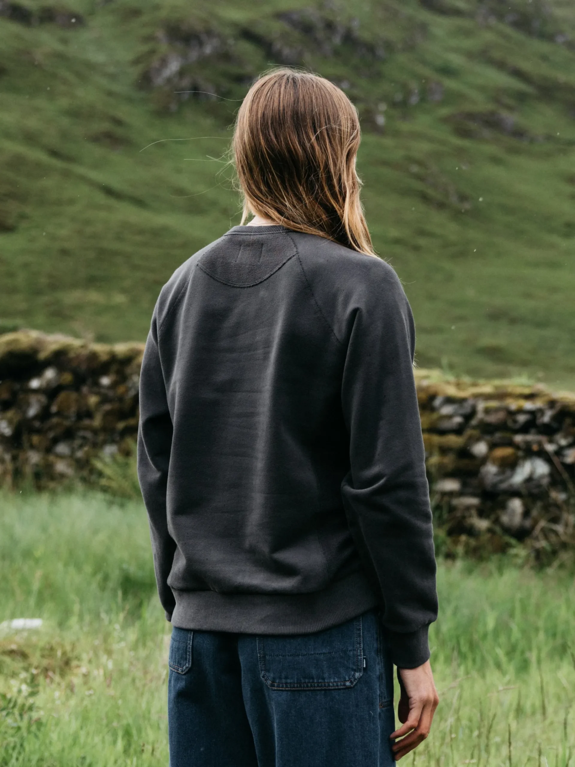 Shop Finisterre Women's Serpentine Sweatshirt RavenBlack