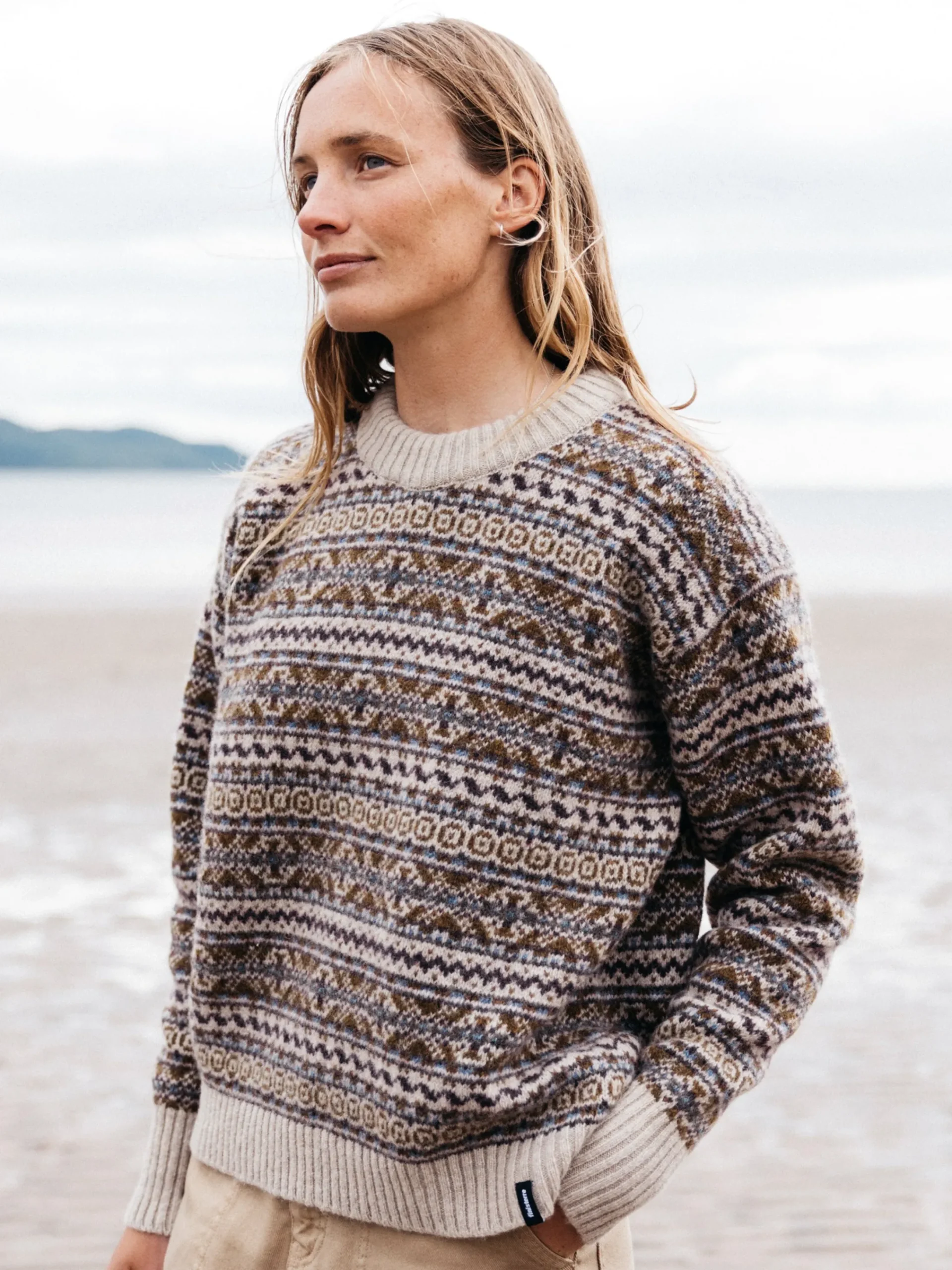 Best Finisterre Women's Shetland Fairisle Sweater BlackCherry/Ecru/HeatherMistMulti