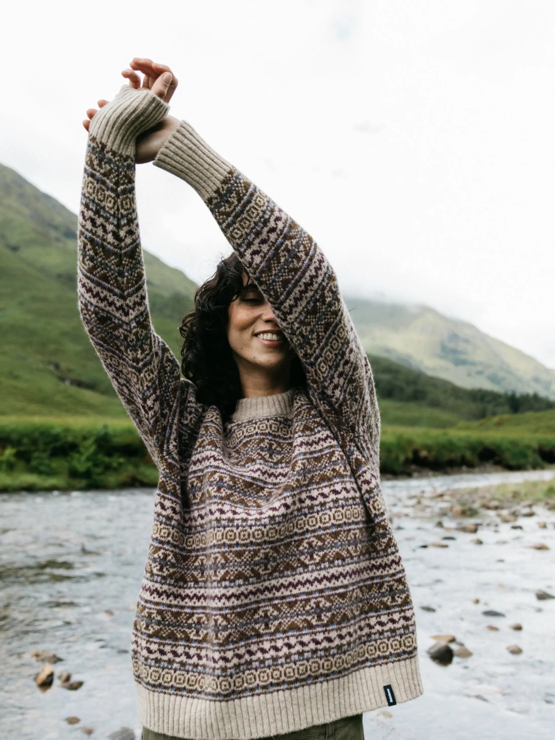 Best Finisterre Women's Shetland Fairisle Sweater BlackCherry/Ecru/HeatherMistMulti