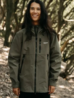Cheap Finisterre Women's Stormbird Waterproof Jacket Olive