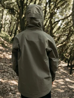 Cheap Finisterre Women's Stormbird Waterproof Jacket Olive