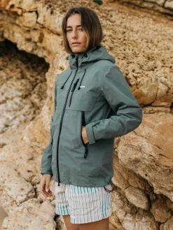 Fashion Finisterre Women's Stormbird Waterproof Jacket DeepSea