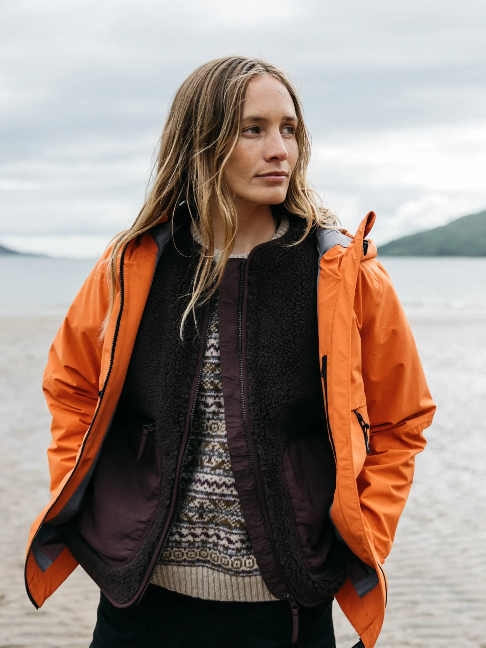 Clearance Finisterre Women's Stormbird Waterproof Jacket RedRust