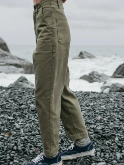 Flash Sale Finisterre Women's Yarrel Canvas Pant WillowGreen