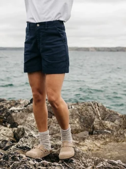 Sale Finisterre Women's Yarrel Canvas Shorts Navy